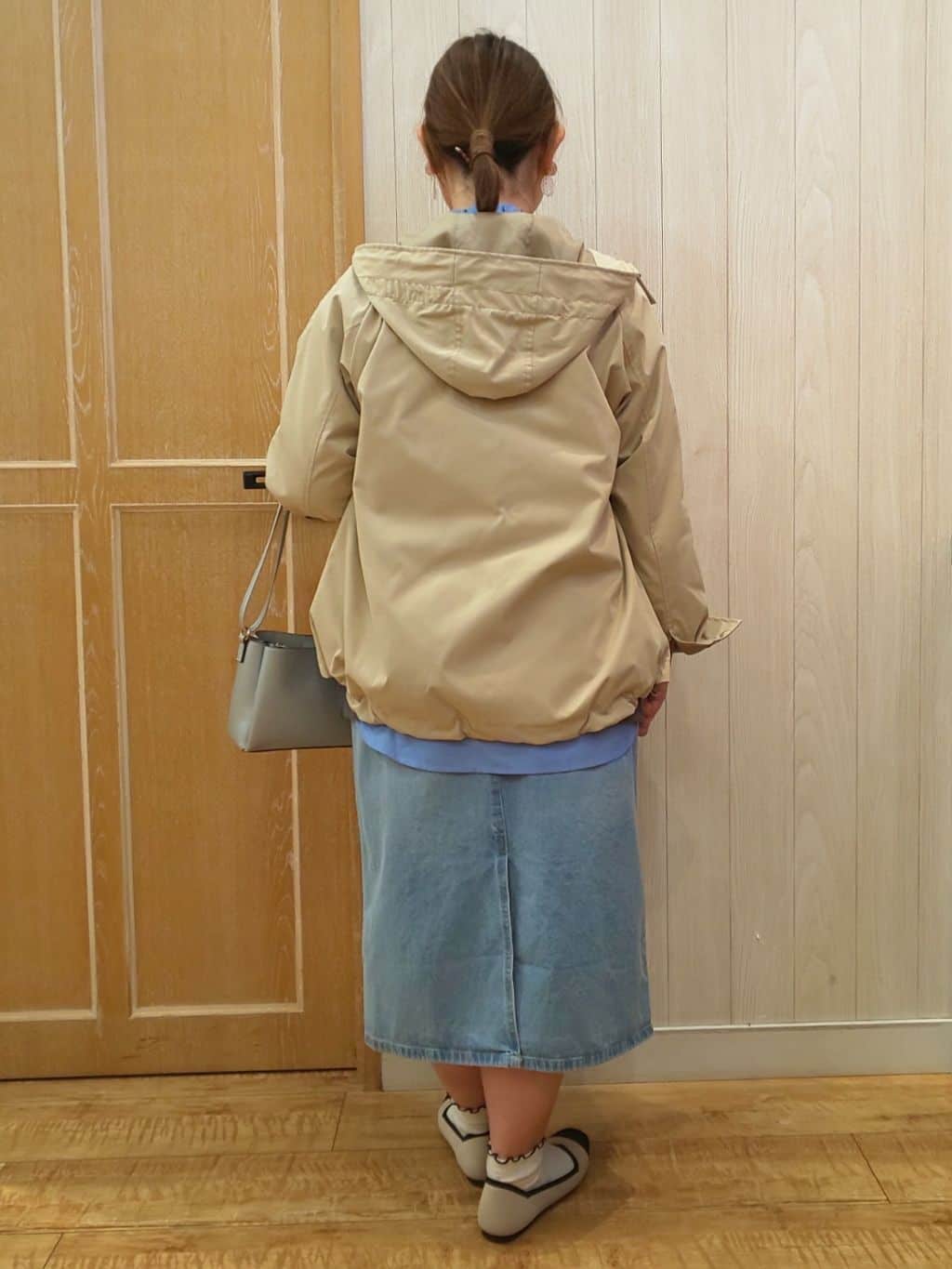 こっとんさんの「SHOO･LA･RUE｜」を使ったコーディネート