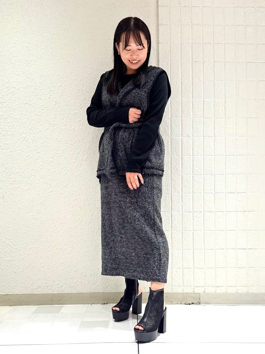 SEIKOさんの「ESPERANZA｜厚底ラク盛りブーツヒールサンダル」を使ったコーディネート