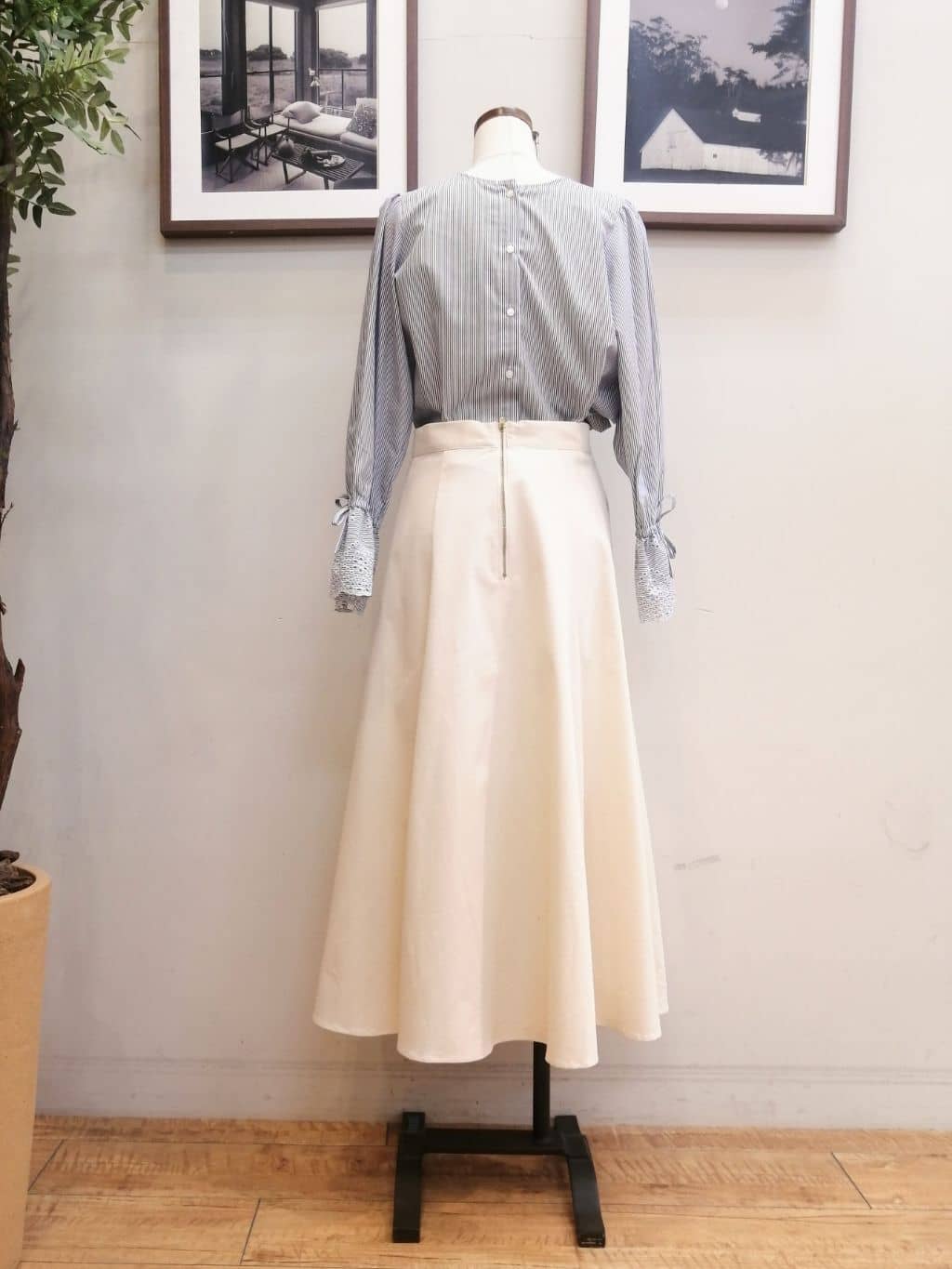 maiさんの「SHOO･LA･RUE｜◆【洗える】ニットポインテッドローファー」を使ったコーディネート