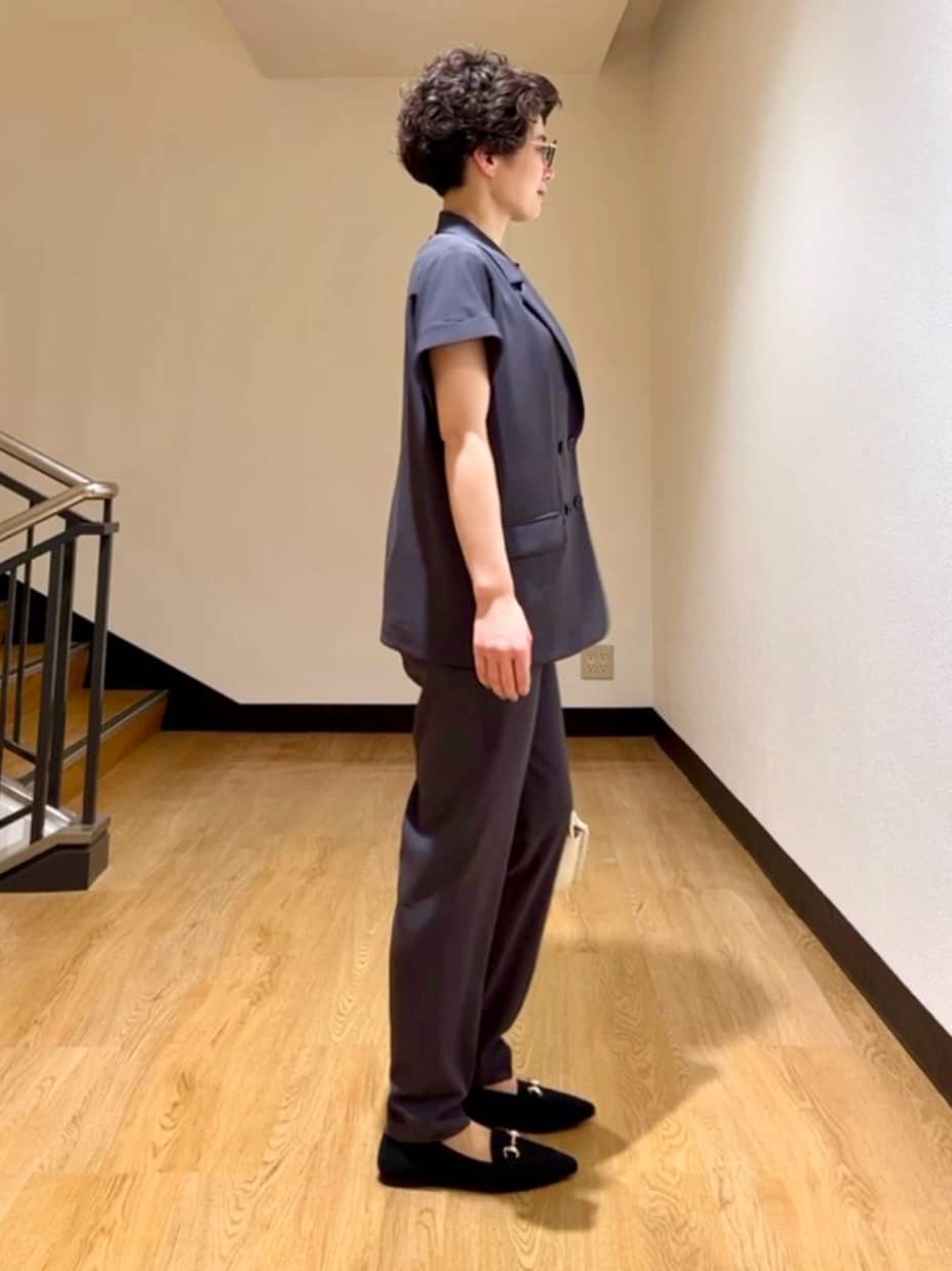MAYUMIさんの「UNTITLED｜◆【セットアップ可能/接触冷感/イージーケア】リラクミスト　ハーフスリーブジャケット」を使ったコーディネート