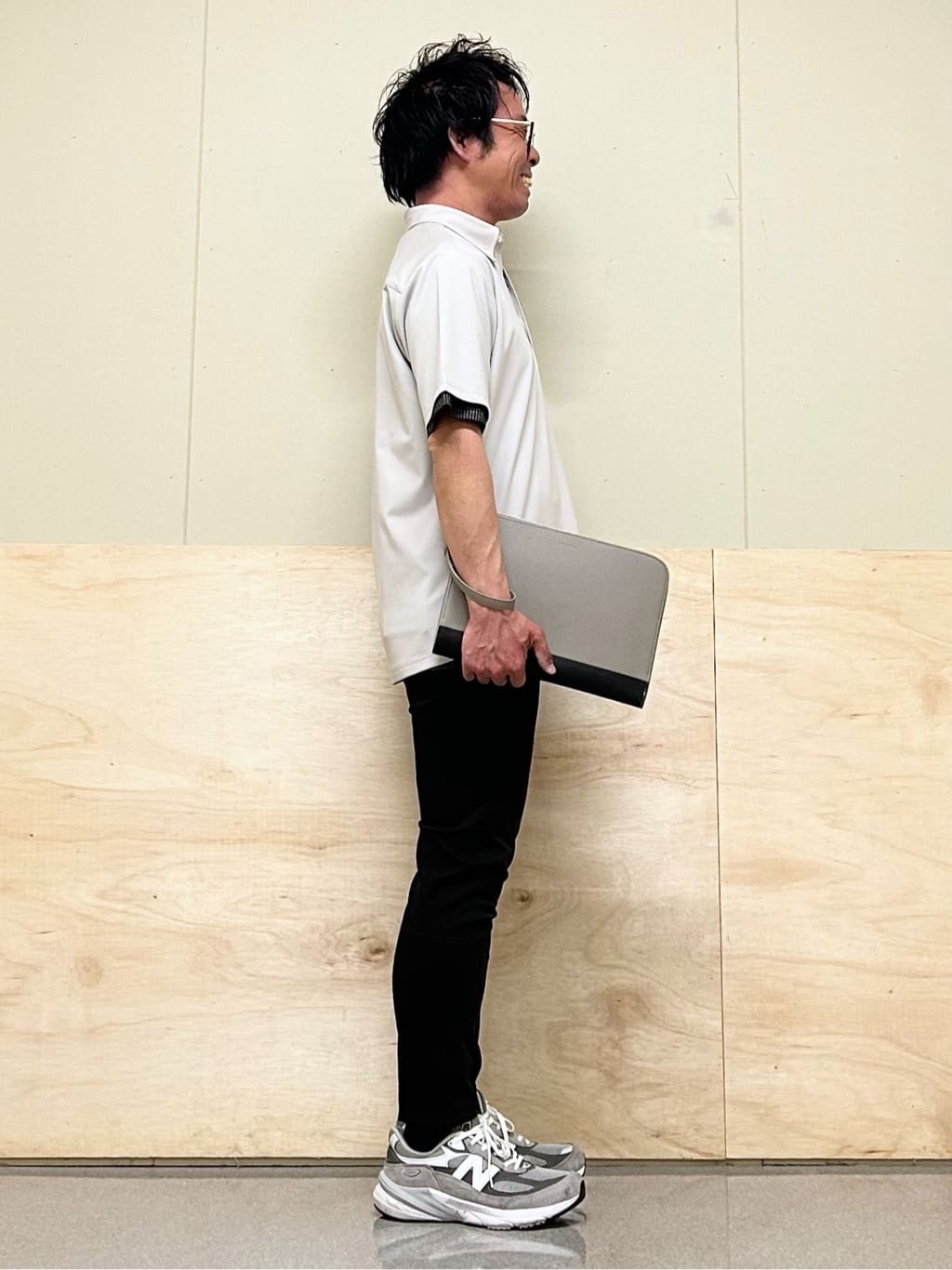 KENJI Iさんの「THE SHOP TK｜【ご好評につき再入荷！！】L字クラッチバッグ 冠婚葬祭/ビジネス/セレモニー/パーティー」を使ったコーディネート