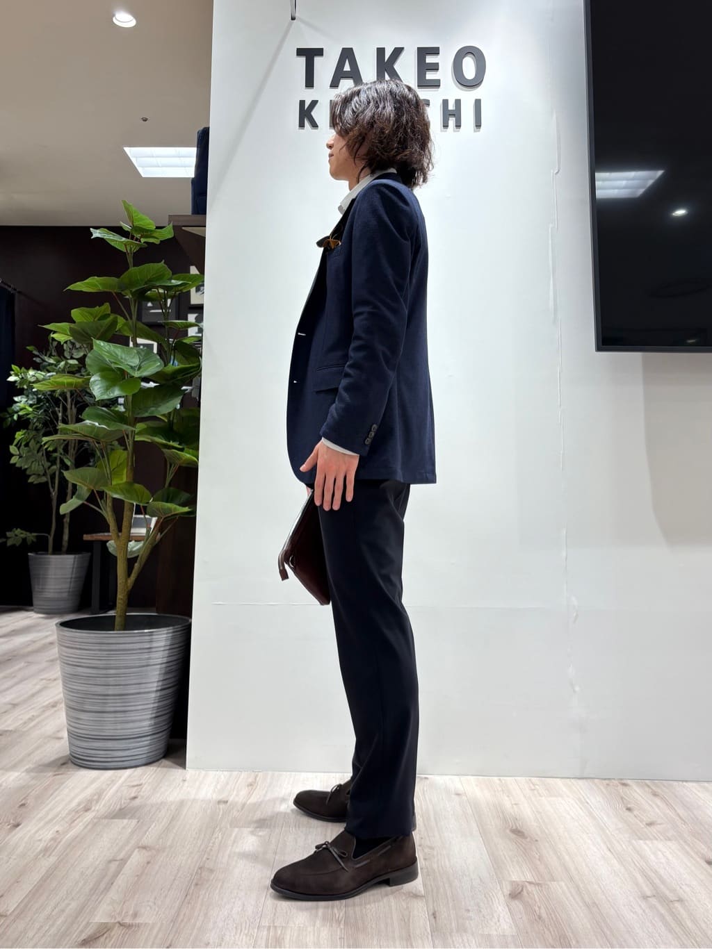 Kaiさんの「TAKEO KIKUCHI｜【360&deg;ストレッチ／セットアップ対応】None Of Stress パンツ」を使ったコーディネート