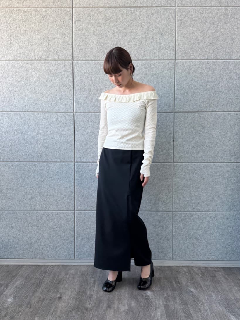 designer yukaさんの「CODE A｜slit jersey skirt」を使ったコーディネート