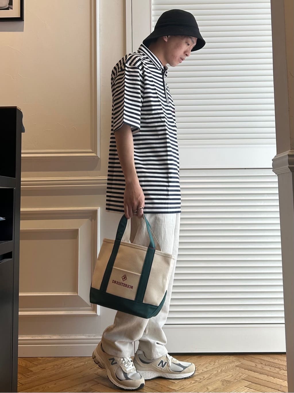須田　慎二郎さんの「DRESSTERIOR｜」を使ったコーディネート
