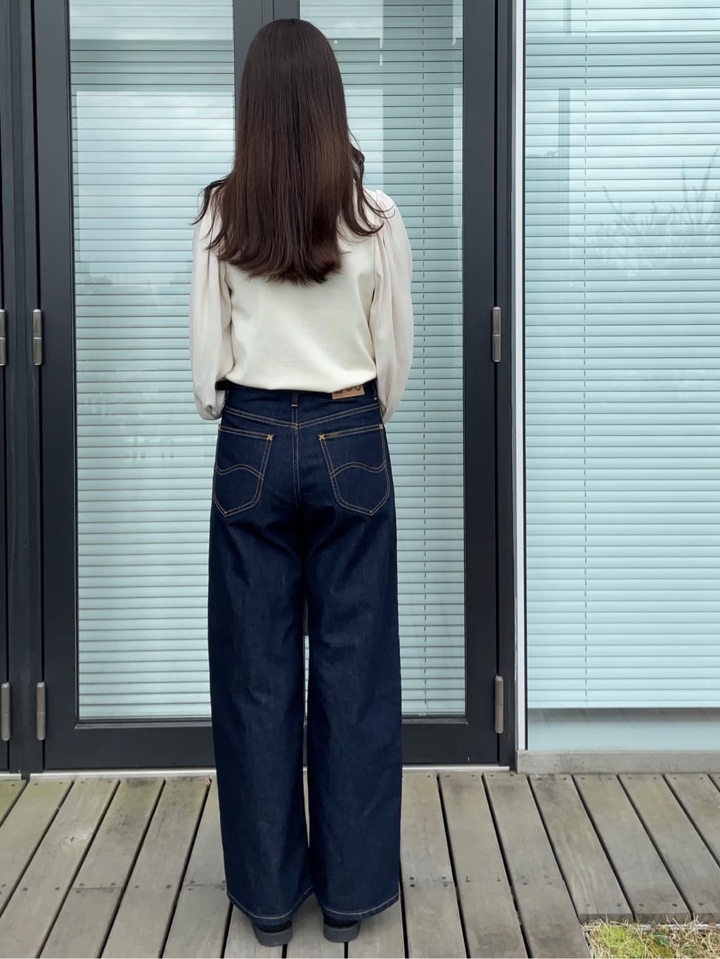 NATSUMIさんの「grove｜【Lee&times;grove別注】STRAIGHT DENIM PANTS」を使ったコーディネート