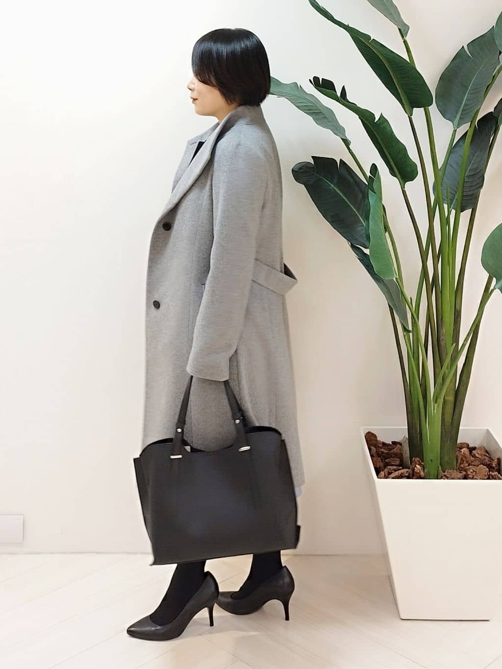 s u g iさんの「UNTITLED｜【日本製／2WAY衿】スタンドカラー ロングコート」を使ったコーディネート