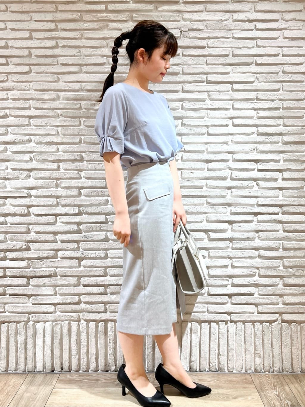  まるみさんの「index｜【抗菌防臭加工/7cmヒール】ベーシックパンプス/通勤対応」を使ったコーディネート