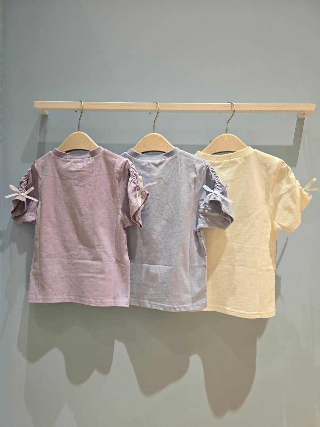 harumiruさんの「SHOO･LA･RUE｜◆【100-150cm】スノードームオーガンジーTシャツ」を使ったコーディネート