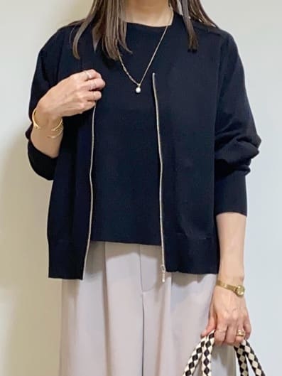 tomoさんの「UNTITLED｜◆ビッグトップネックレス」を使ったコーディネート