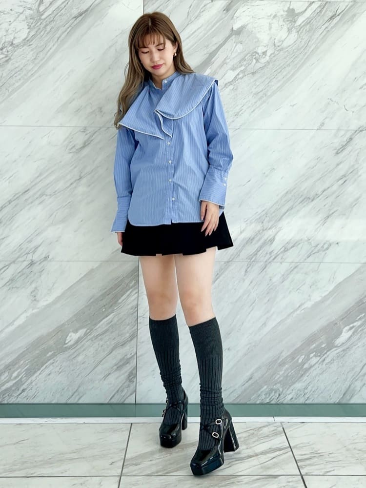ayaさんの「ESPERANZA｜クロスダブルバックル厚底パンプス 結婚式二次会 パーティー 25SS」を使ったコーディネート