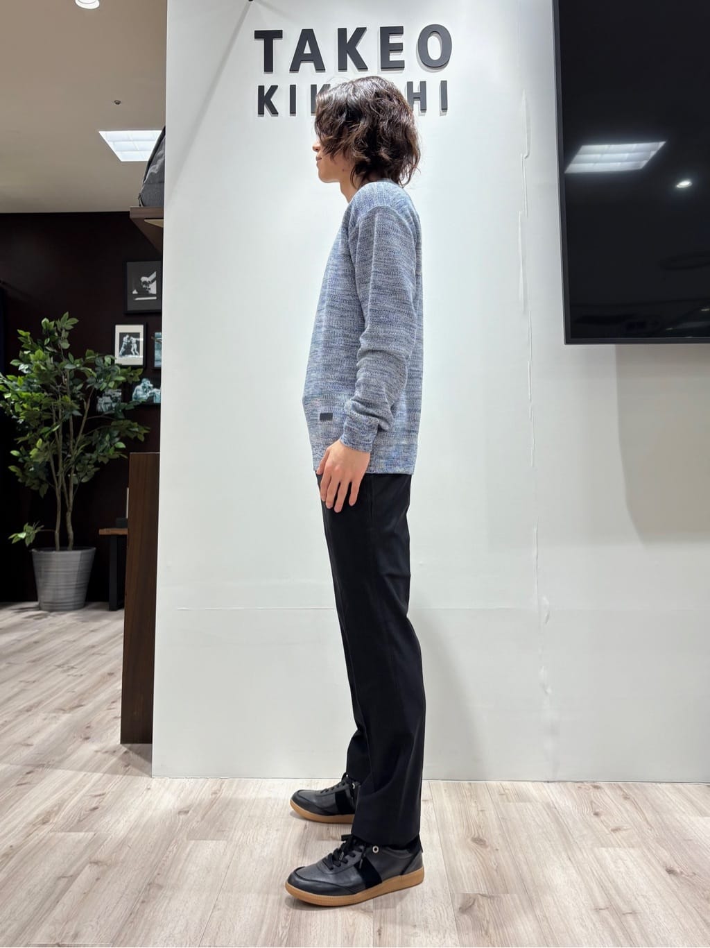Kaiさんの「TAKEO KIKUCHI｜【360&deg;ストレッチ／セットアップ対応】None Of Stress パンツ」を使ったコーディネート