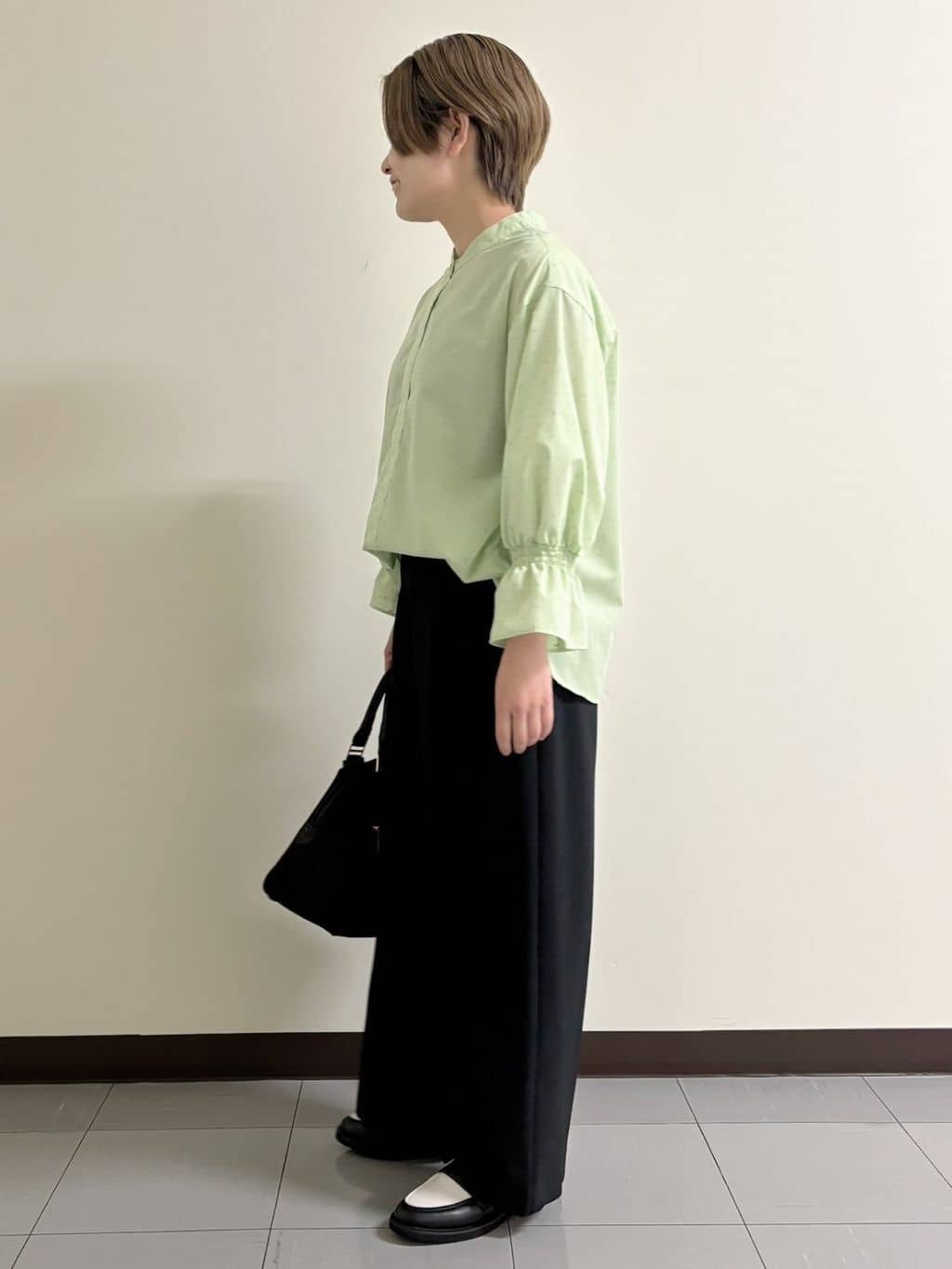 MATSUさんの「Reflect｜◆【洗える】キャンディースリーブブラウス」を使ったコーディネート