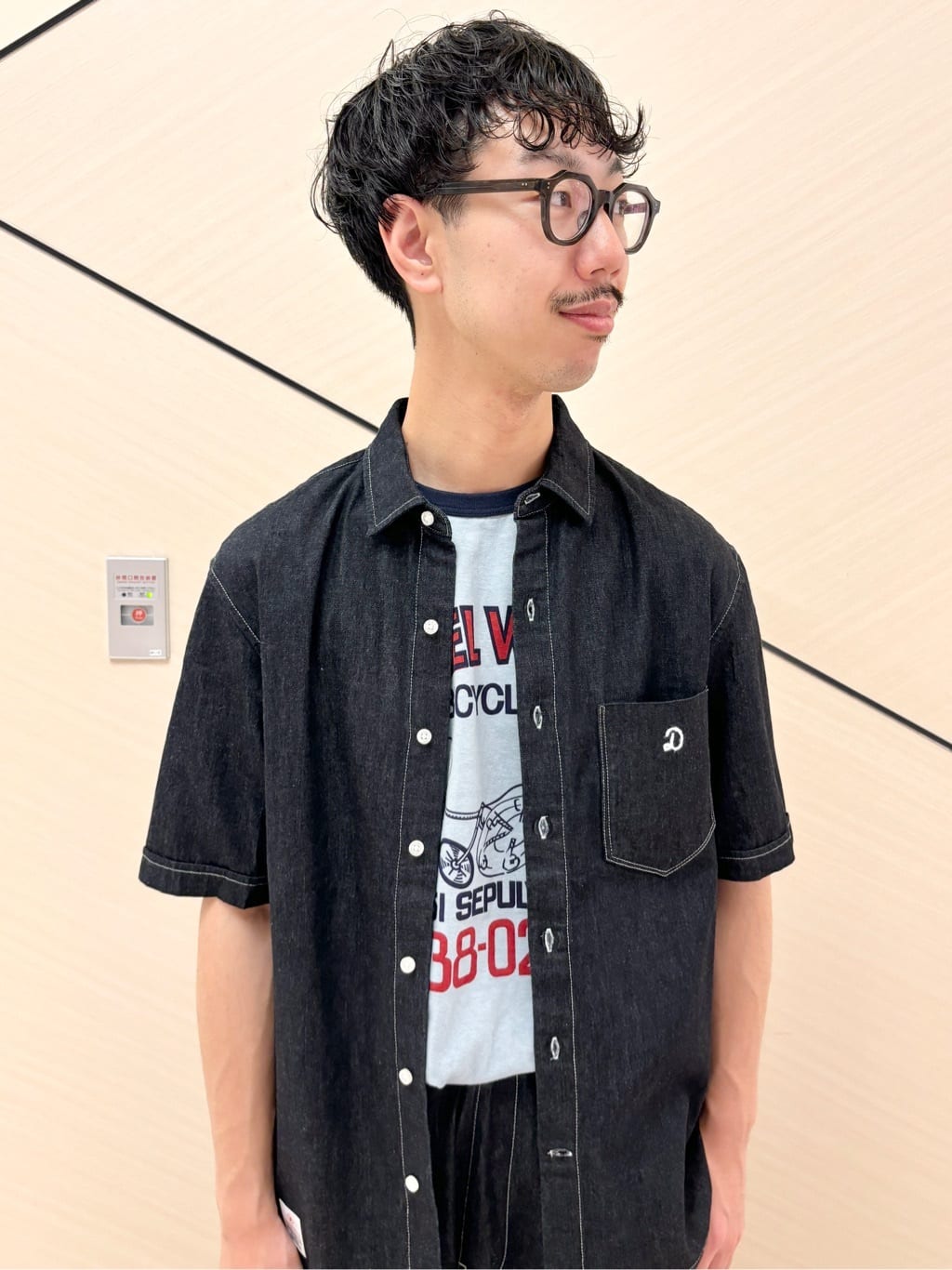 小山凌さんの「DRESSTERIOR｜【撥水加工/Safari5月号掲載】ローファー」を使ったコーディネート