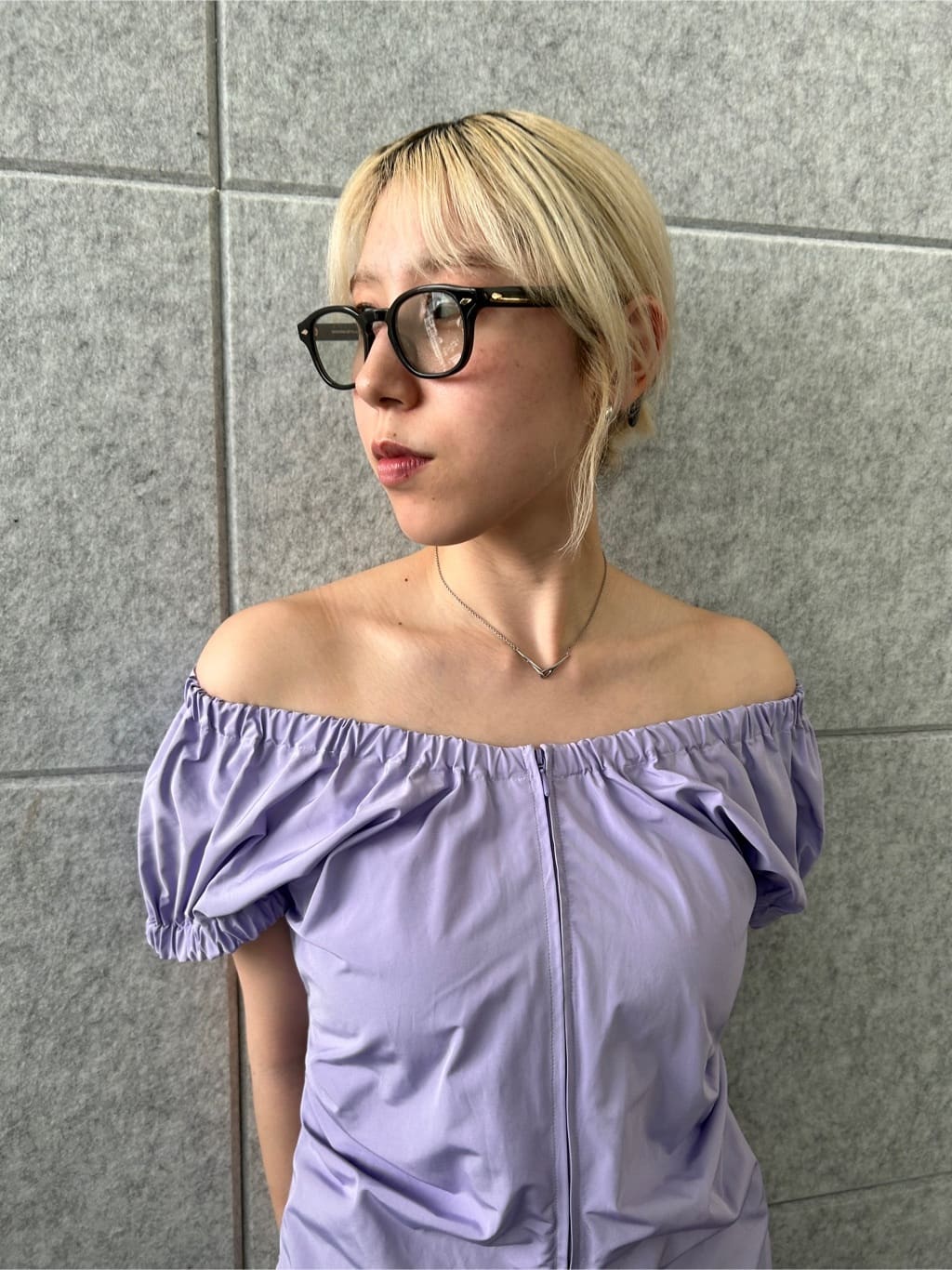 honoka Aさんの「CODE A｜sporty gathered blouse」を使ったコーディネート