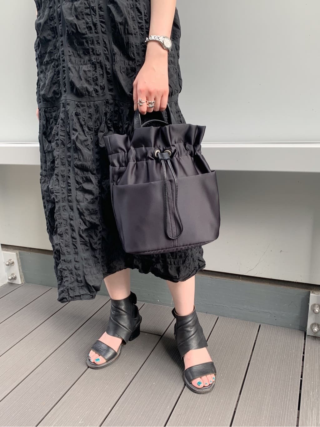 Iさんの「HIROKO HAYASHI｜LUINI SATINE（ルイーニ サティーネ）ショルダーバッグ」を使ったコーディネート