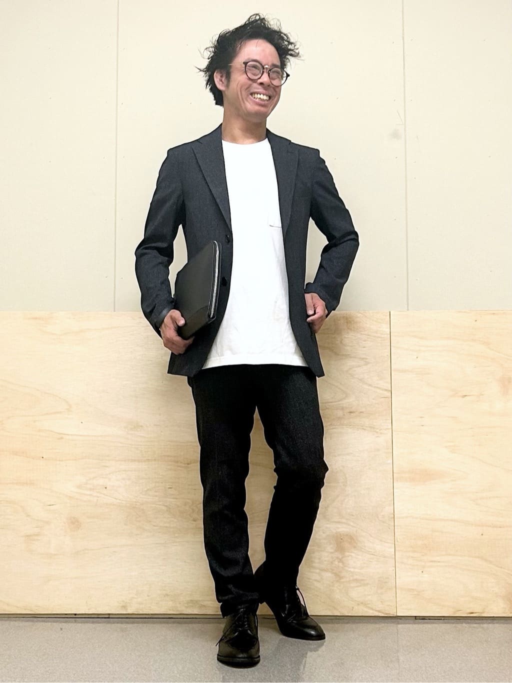 KENJI Iさんの「THE SHOP TK｜【ご好評につき再入荷！！】L字クラッチバッグ 冠婚葬祭/ビジネス/セレモニー/パーティー」を使ったコーディネート