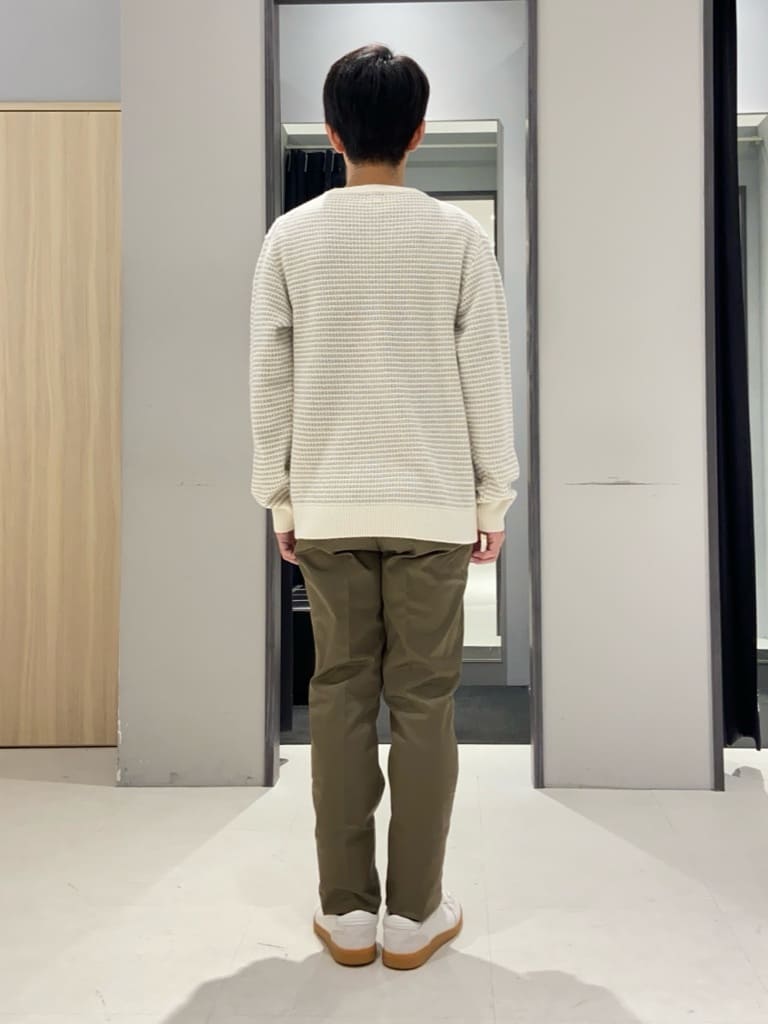 わいずみさんの「TAKEO KIKUCHI｜【オフィスカジュアル対応】ドレス チノパンツ」を使ったコーディネート