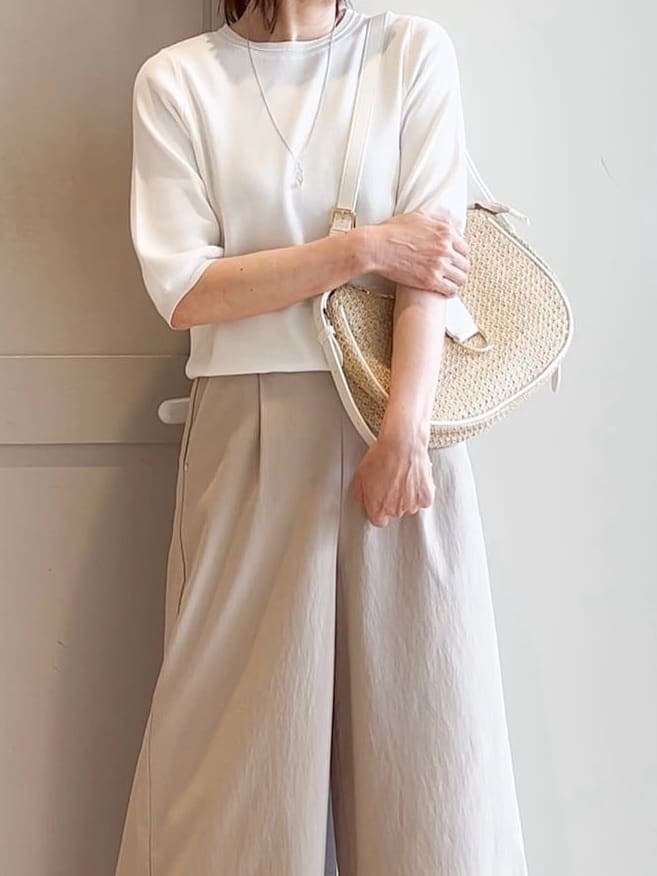 yamakoさんの「grove｜サマーハイパーストレッチワイドパンツ」を使ったコーディネート