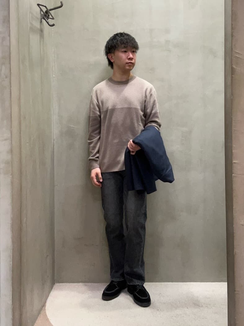 コウノ モトヤさんの「TAKEO KIKUCHI｜【DOWN FABRIC】ダウンファブリック スタンドカラーブルゾン」を使ったコーディネート