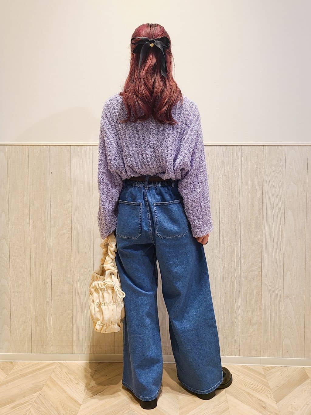 Suzuさんの「SHOO･LA･RUE｜◆程よくエアリー テープヤーンニット」を使ったコーディネート
