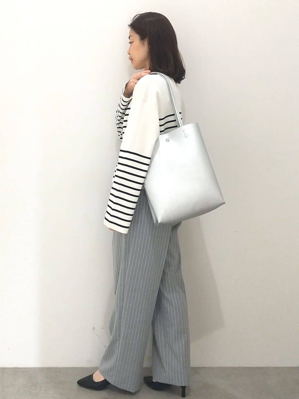 Matsuさんの「OPAQUE.CLIP｜【抗菌防臭加工/7cmヒール】ベーシックパンプス/通勤対応」を使ったコーディネート