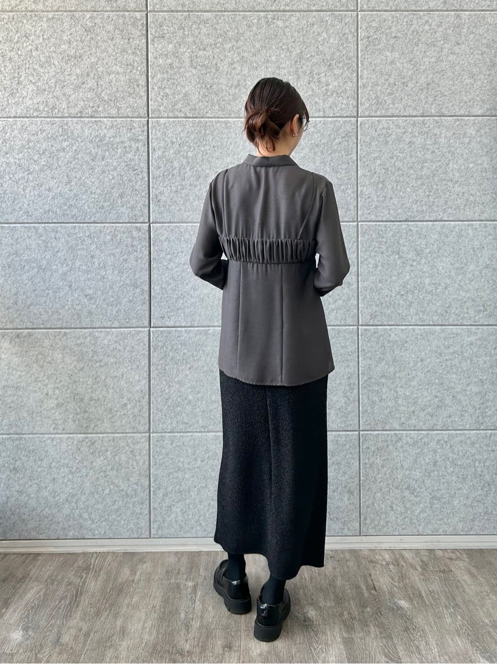 harunaさんの「CODE A｜lame skirt」を使ったコーディネート