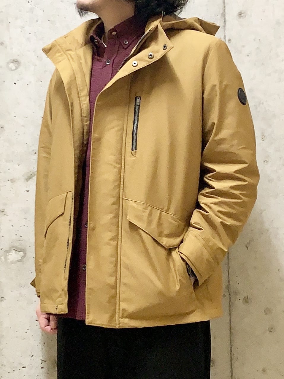 木村剛さんの「TAKEO KIKUCHI｜【抗菌防臭/シーズンレス】シアサッカー ジャージシャツ」を使ったコーディネート