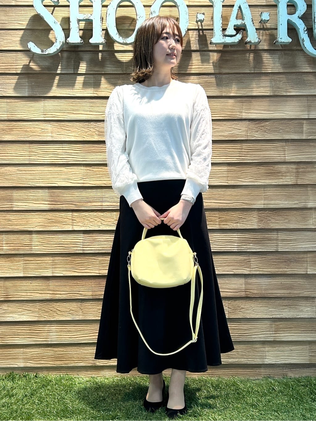 akariさんの「SHOO･LA･RUE｜◆【S-LL】大人のための ノーカラーデニムジャケット」を使ったコーディネート