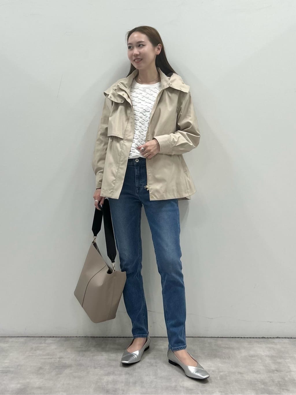 mitsukiさんの「INDIVI｜【通年活躍！褒められデニム】スキニー デニムパンツ」を使ったコーディネート