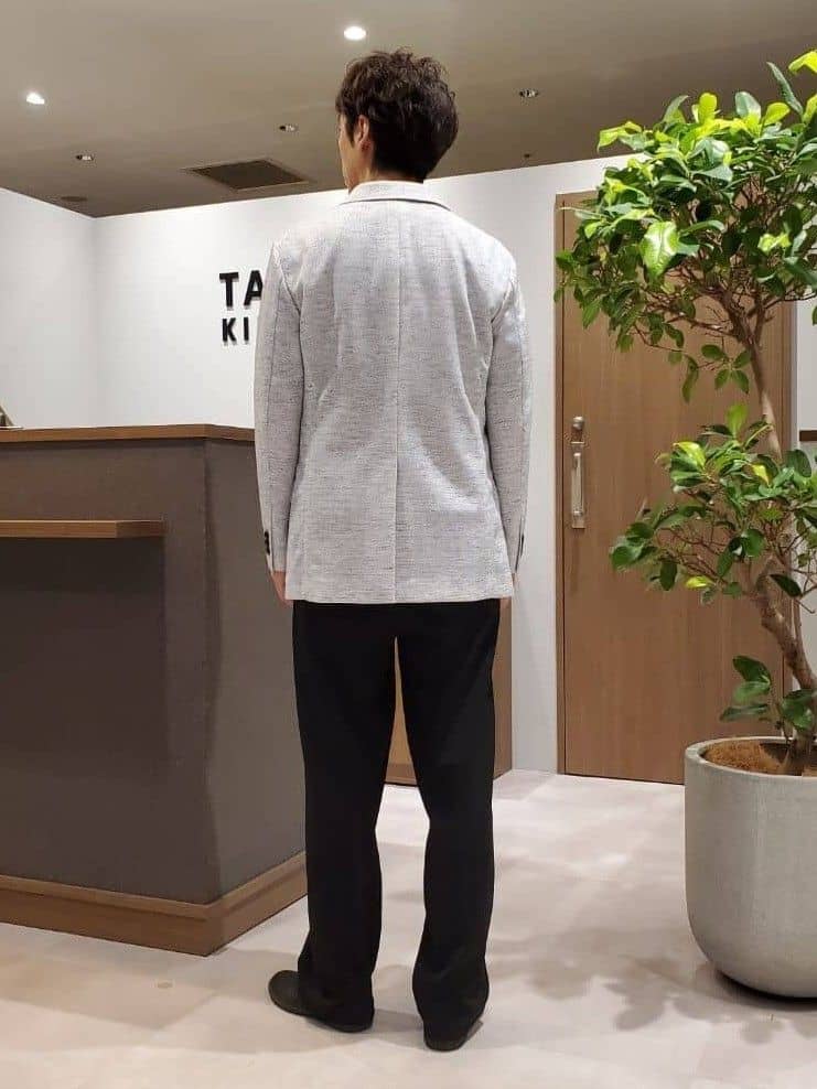 ishidaさんの「TAKEO KIKUCHI｜【尾州織】リネンブレンド メッシュ ジャケット」を使ったコーディネート