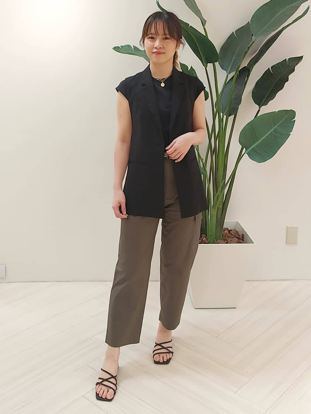 YuKaRiさんの「UNTITLED｜【リバーシブル】Hバックルベルト」を使ったコーディネート