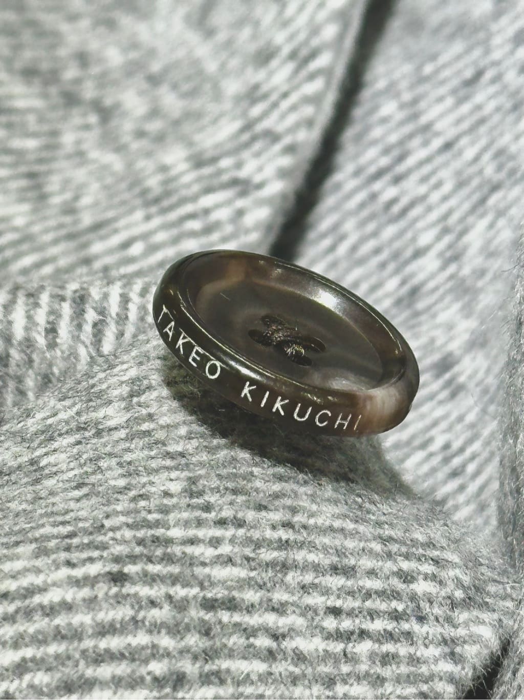 オノアサミさんの「TAKEO KIKUCHI｜【ウールカシミヤブレンド】ビーバー調 スタンドカラー コート」を使ったコーディネート