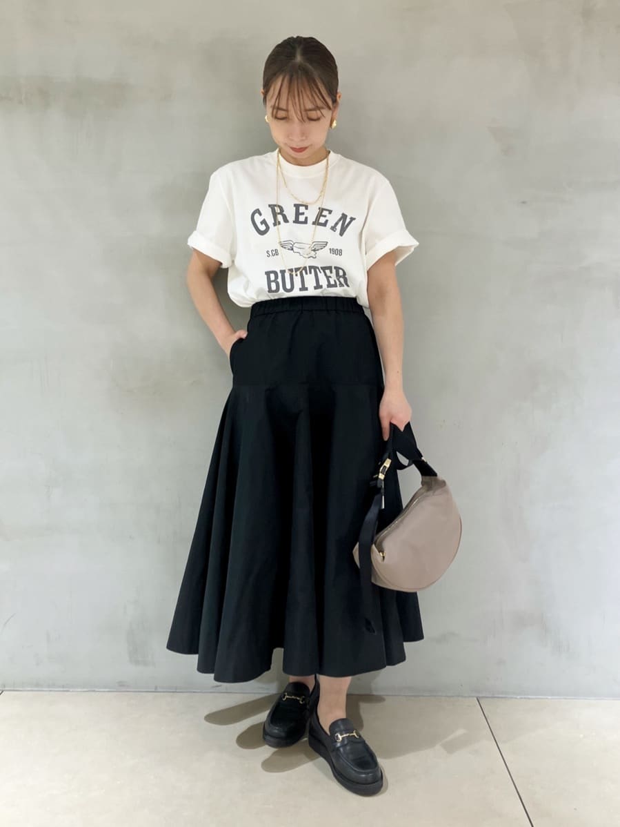 tomoさんの「UNTITLED｜◆【 TRADITIONAL WEATHERWEAR 】ARKLEY KNIT シアーカーディガン」を使ったコーディネート