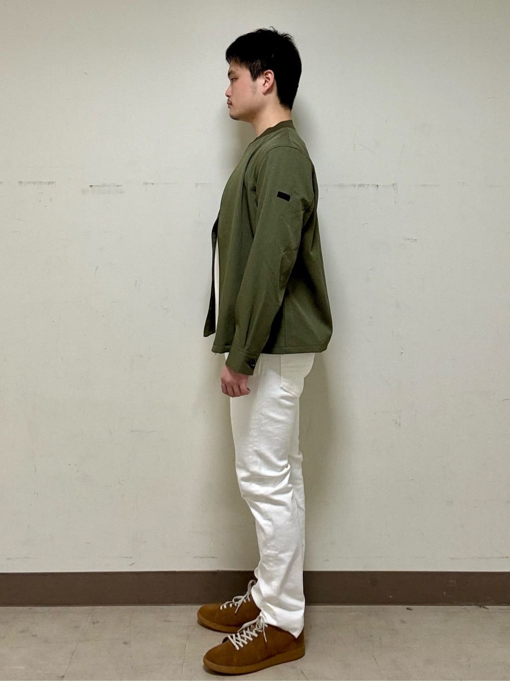 中村さんの「TAKEO KIKUCHI｜【抗菌防臭／5サイズ展開】ハイゲージポンチ Tシャツ」を使ったコーディネート