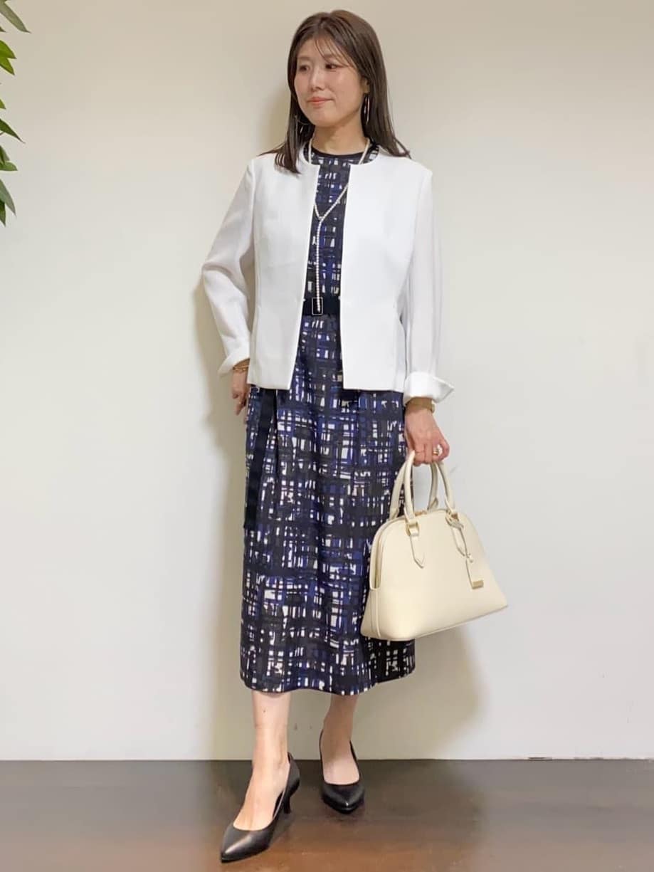 tomoさんの「UNTITLED｜【セレモニー】パール調フリークリップネックレス」を使ったコーディネート