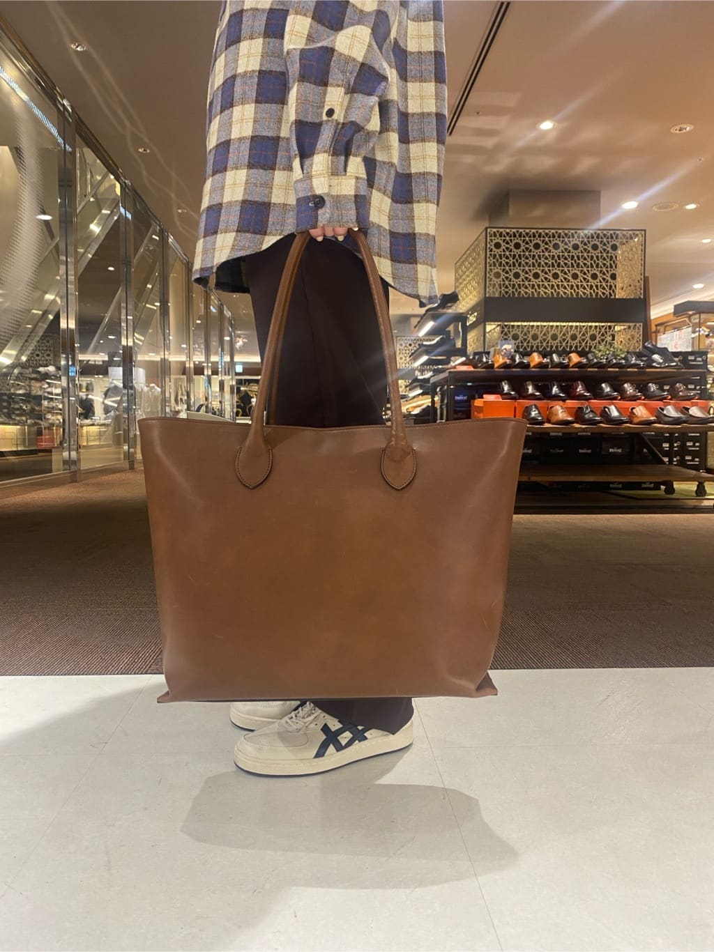 ウミさんの「TAKEO KIKUCHI｜【Made in JAPAN】播州織 ストレッチ パンツ」を使ったコーディネート