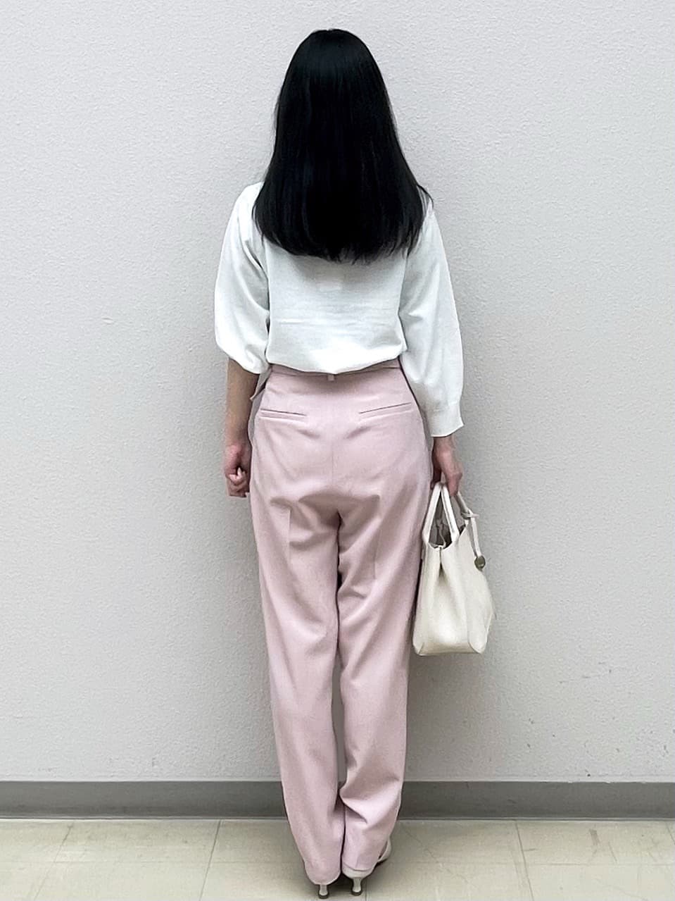 Izuさんの「index｜◆ウエスト折り返しテーパードパンツ【洗濯機洗い可／防シワ】」を使ったコーディネート