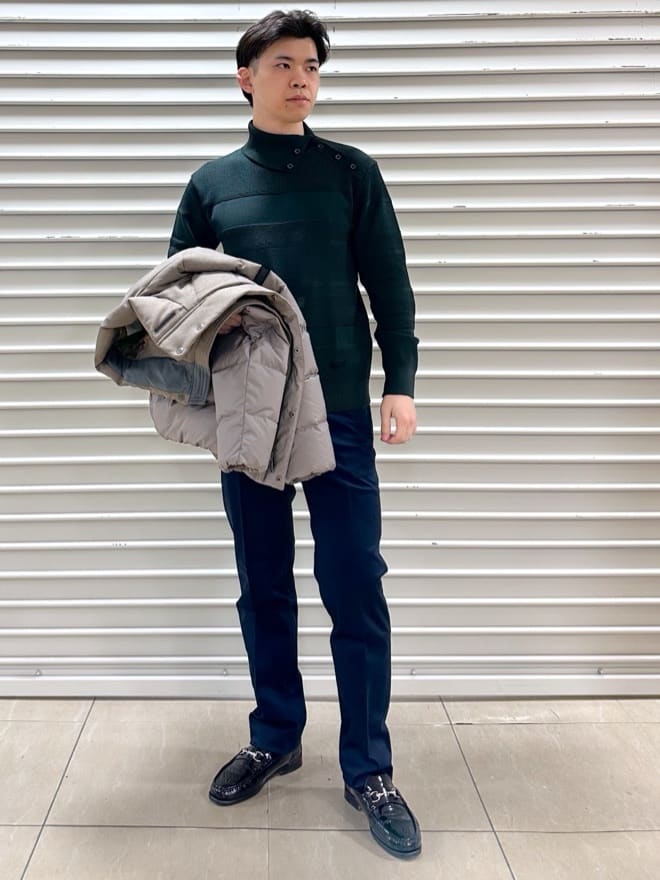 イッシーさんの「TAKEO KIKUCHI｜【オフィスカジュアル対応】ドレス チノパンツ」を使ったコーディネート
