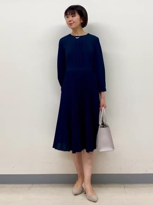 まいこさんの「INDIVI｜【セレモニーにおすすめ！】パール調トップネックレス」を使ったコーディネート