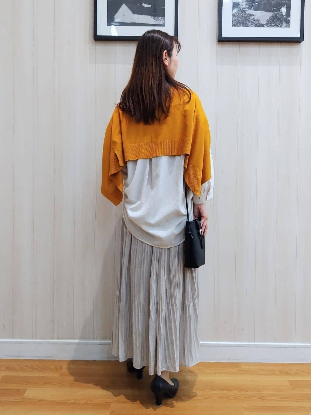yseさんの「SHOO･LA･RUE｜◆【S-LL】お顔周りを華やかに おりがみタックブラウス」を使ったコーディネート