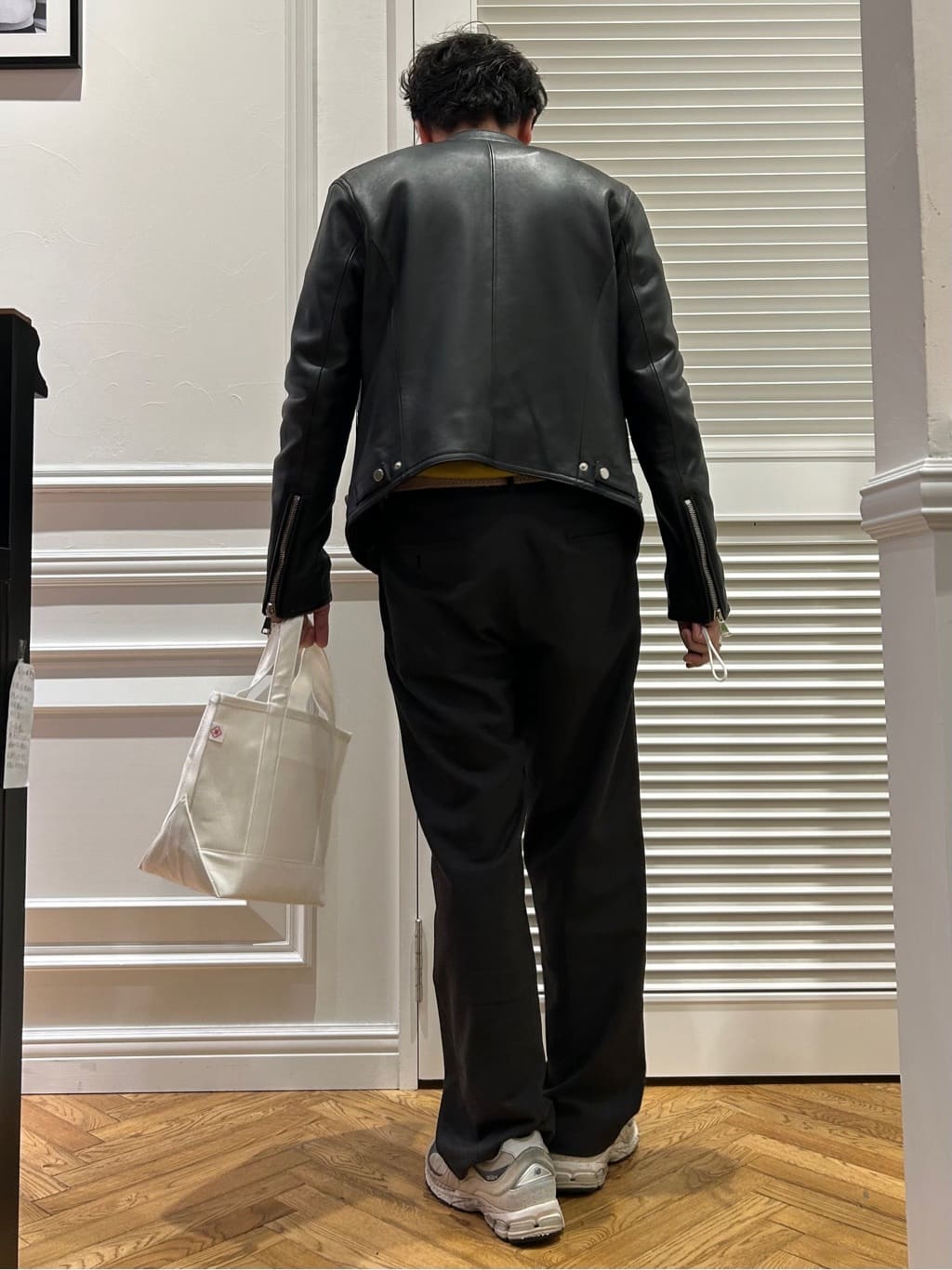 須田　慎二郎さんの「DRESSTERIOR｜【干場義雅&times;DRESSTERIOR】レザーライダースジャケット」を使ったコーディネート