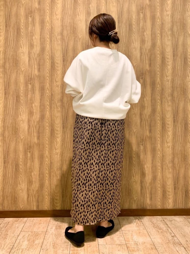 ｍｉｓａｋｉさんの「SHOO･LA･RUE｜」を使ったコーディネート
