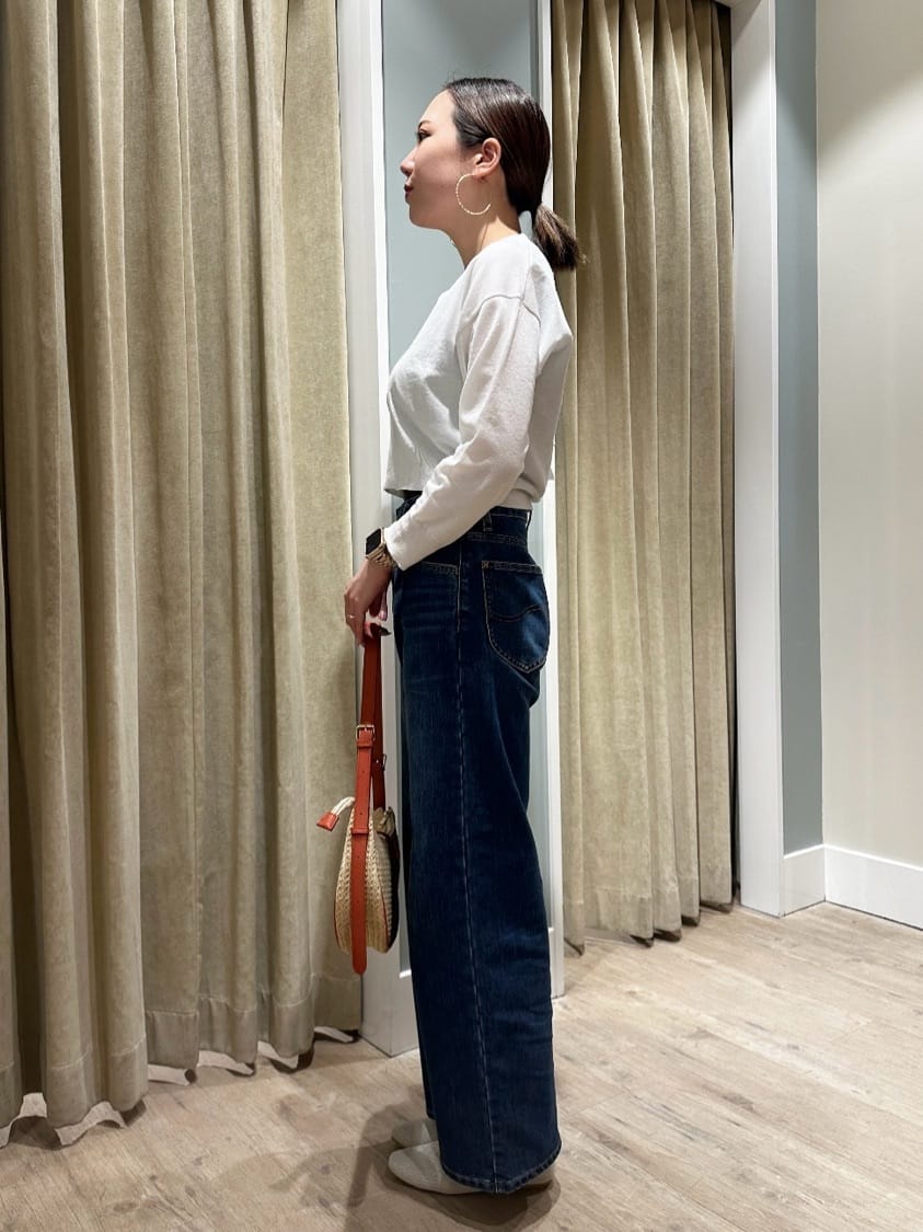 サン市川さんの「grove｜【Lee&times;grove別注】WIDE DENIM PANTS」を使ったコーディネート