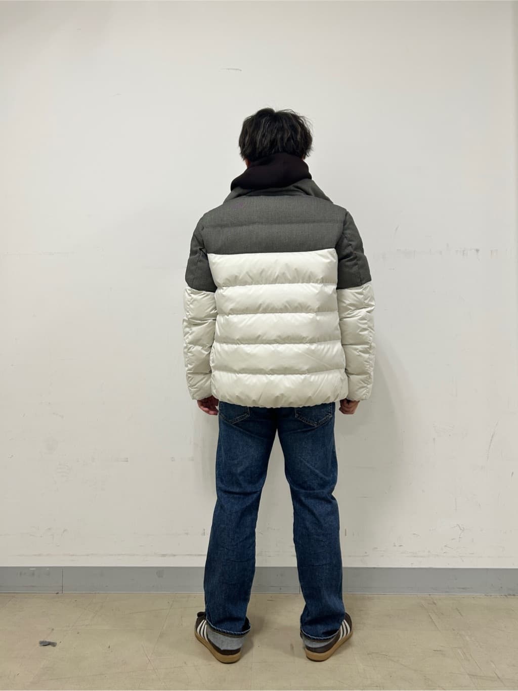 Hiroさんの「TAKEO KIKUCHI｜【モンスターストレッチ】日本製 ウォッシュド デニムパンツ」を使ったコーディネート