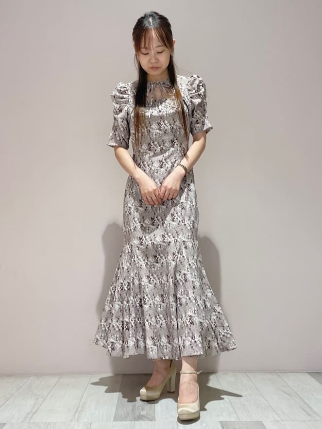 azusaさんの「ESPERANZA｜3WAYチャンキーヒールパンプス」を使ったコーディネート