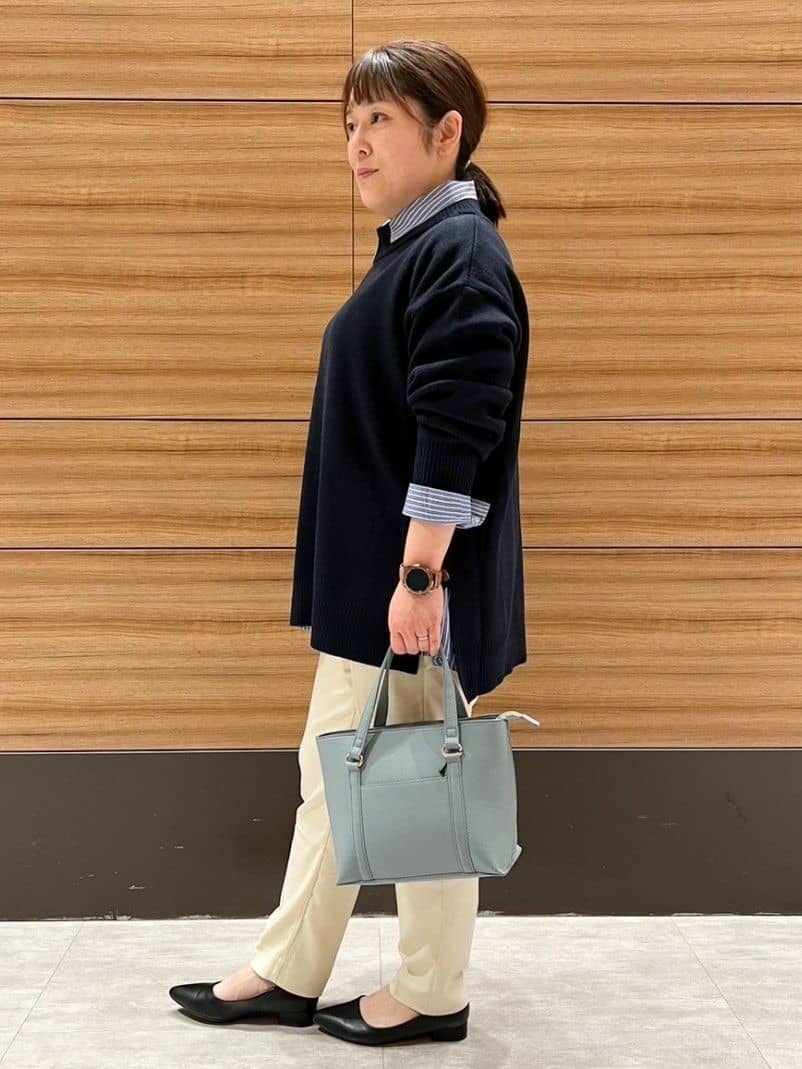 Mii (みー)さんの「SHOO･LA･RUE｜【洗える/SS-3L】すっきりキレイにかっこよく 大人のテーパードパンツ」を使ったコーディネート
