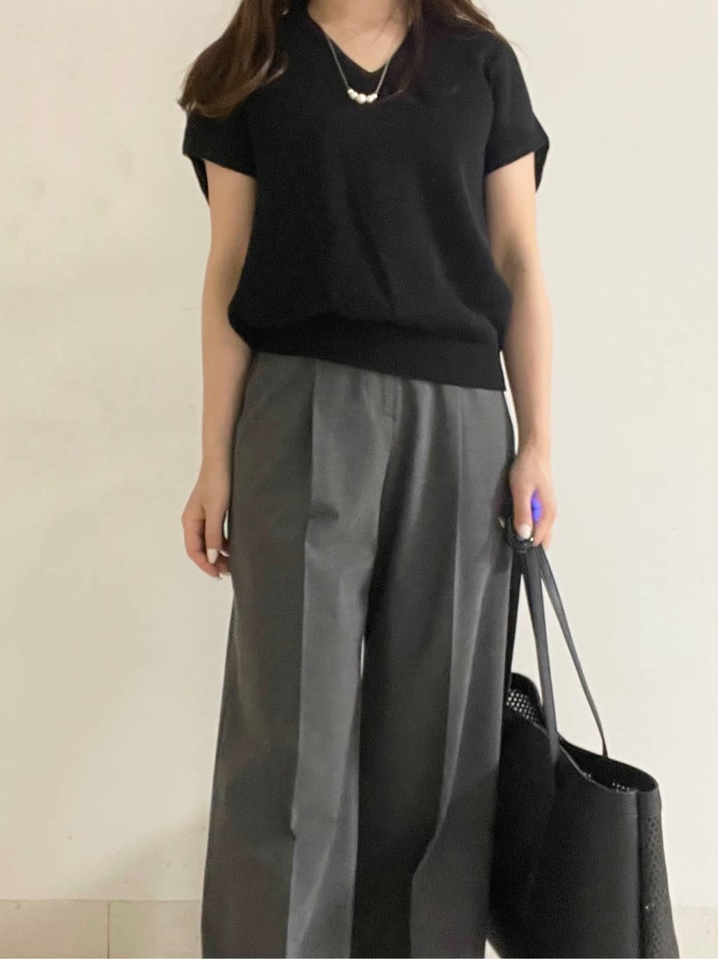 kahoさんの「INDIVI｜【セレモニーにおすすめ！】パール調トップネックレス」を使ったコーディネート