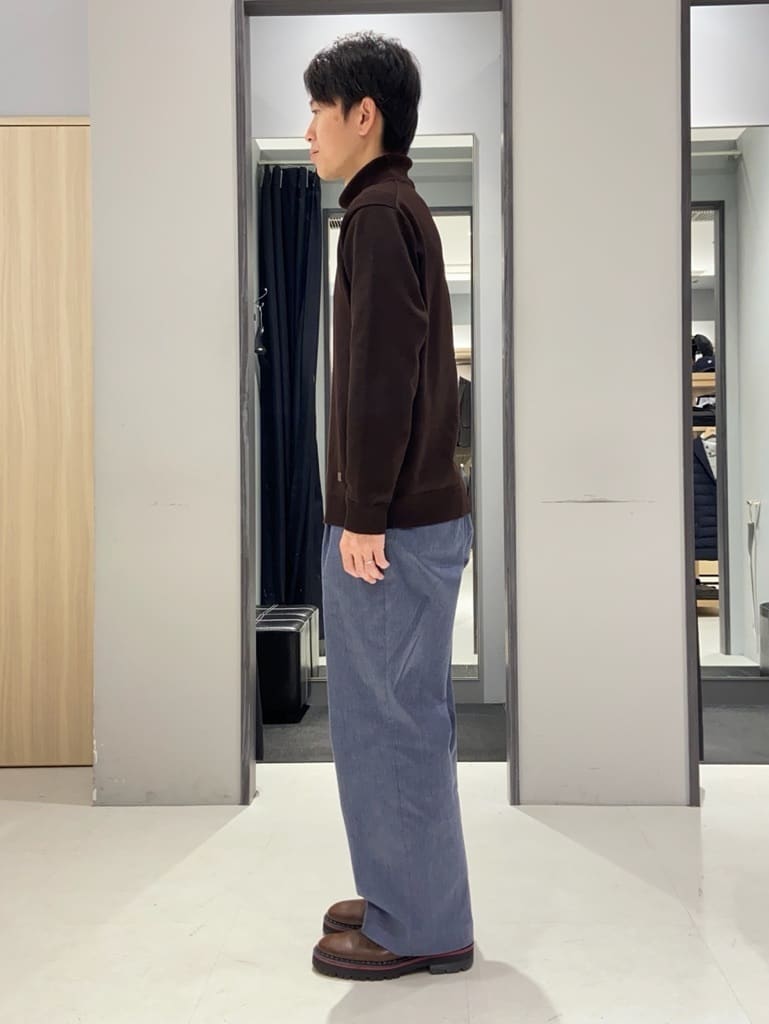 わいずみさんの「TAKEO KIKUCHI｜【DOWN FABRIC】ダウンファブリック スタンドカラーブルゾン」を使ったコーディネート