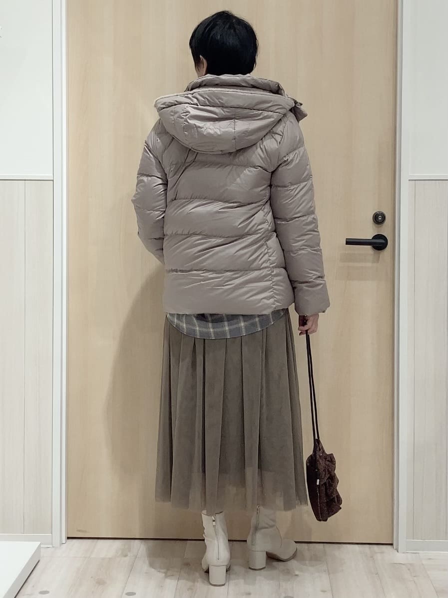ノンさんの「SHOO･LA･RUE｜◆【セレモニーからデイリーまで】女性らしさあふれる チュールスカート」を使ったコーディネート