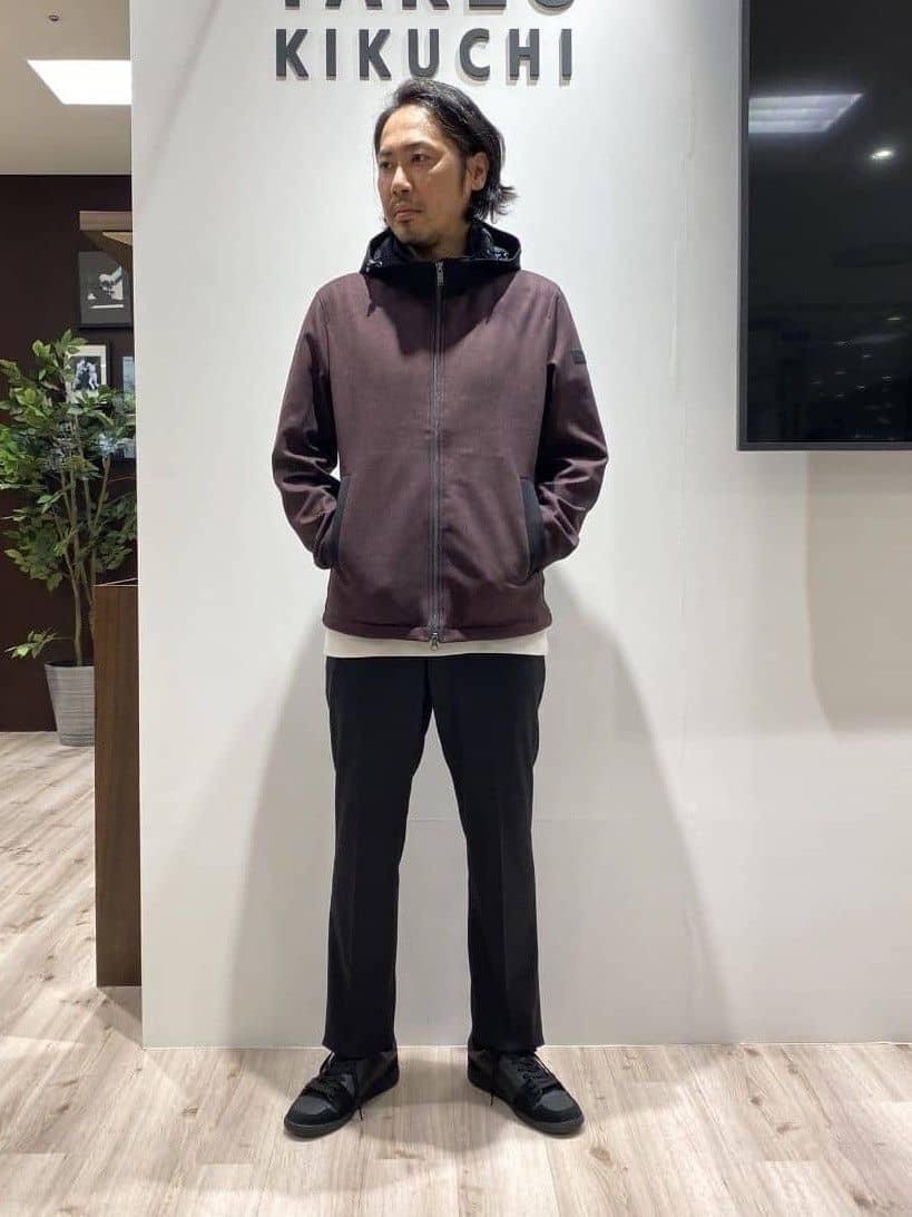 Mr.kさんの「TAKEO KIKUCHI｜【ONOFF対応】TRダブルニット ストレッチパンツ」を使ったコーディネート